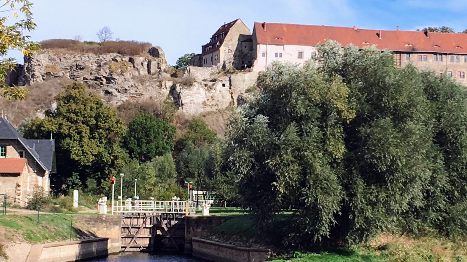 Schleuse und Burg Wendelstein