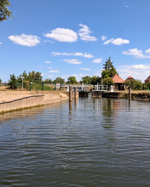 Schleuse Laucha an der Unstrut